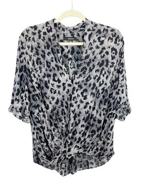 Aritzia Babaton Surplice Wrap Front
Blouse
